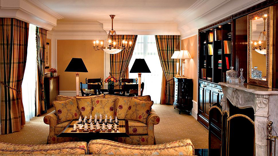 Ritz-Carlton ,  The Ritz-Carlton  , 